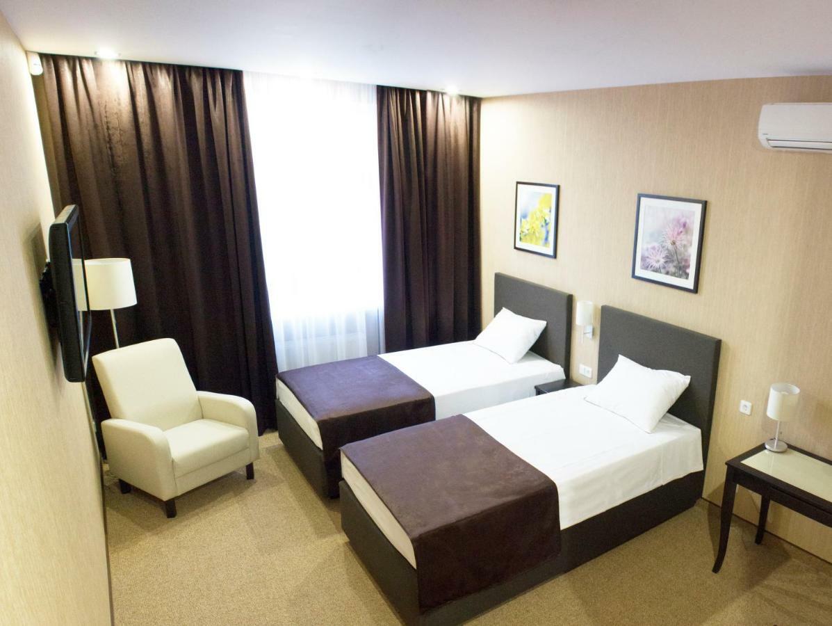 Al Mar Hotel Schaslyve Dış mekan fotoğraf