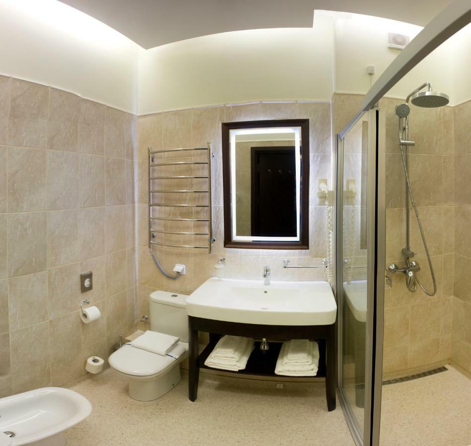 Al Mar Hotel Schaslyve Dış mekan fotoğraf