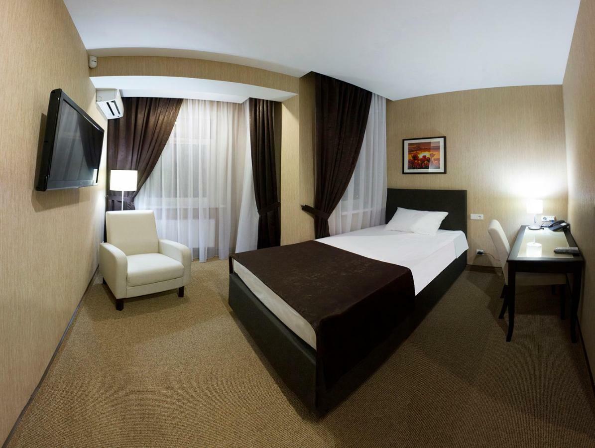 Al Mar Hotel Schaslyve Dış mekan fotoğraf